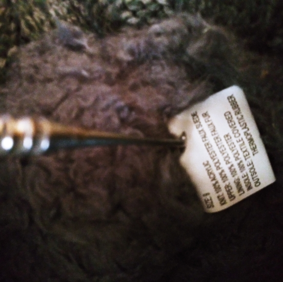 Boots - Picture 4 of 6